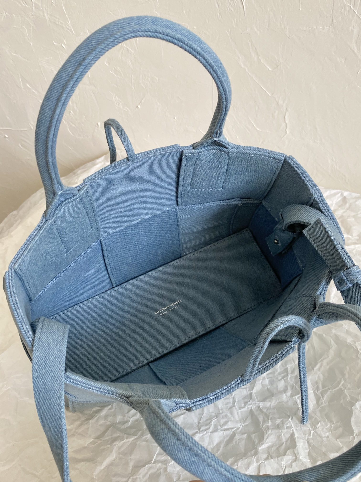 B0tt*ga Ven*ta Mini Arco Tote Bag Blue For Women‎ 9.8in/25cm
