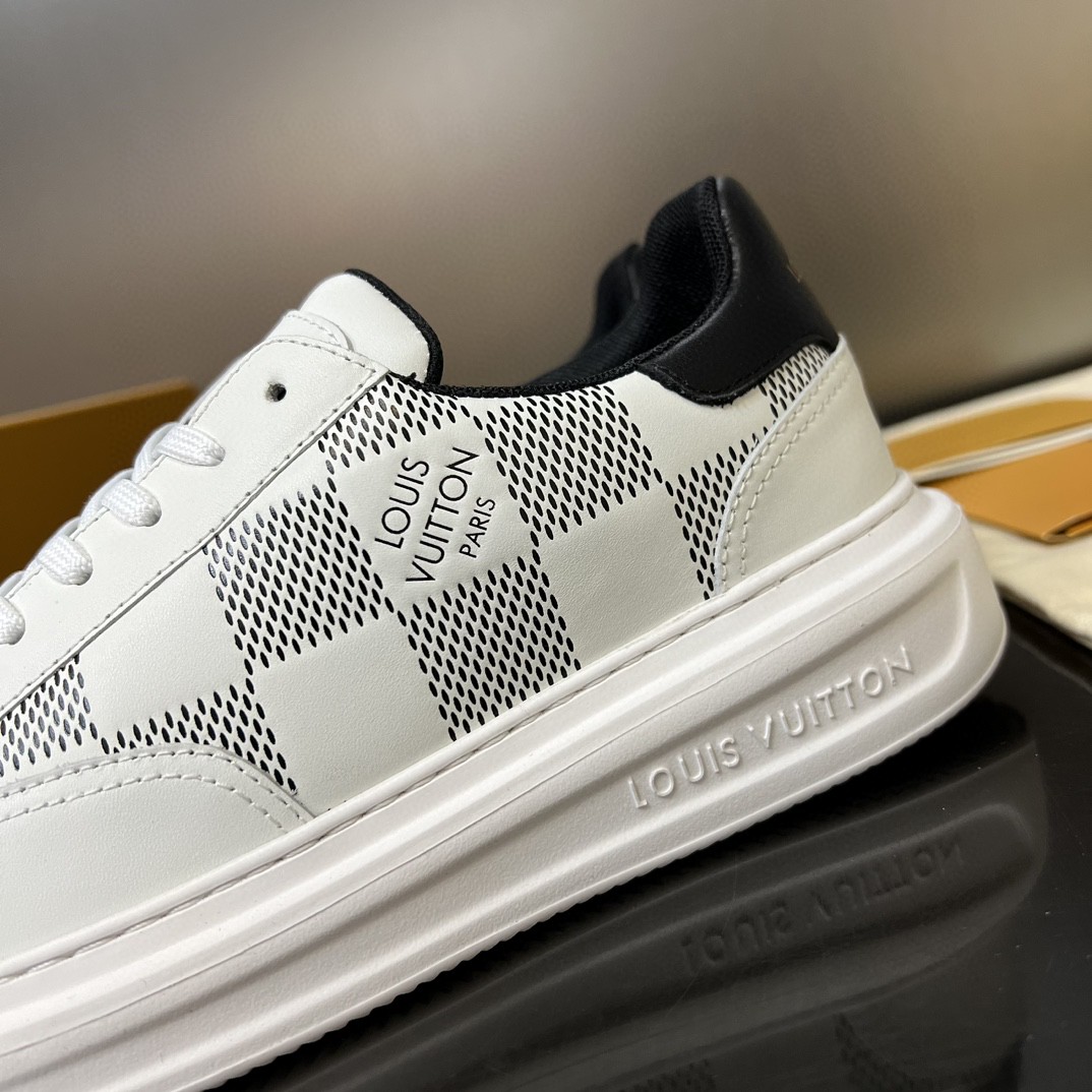 L0vis Vvtt0n Rivoli Sneaker White For Men