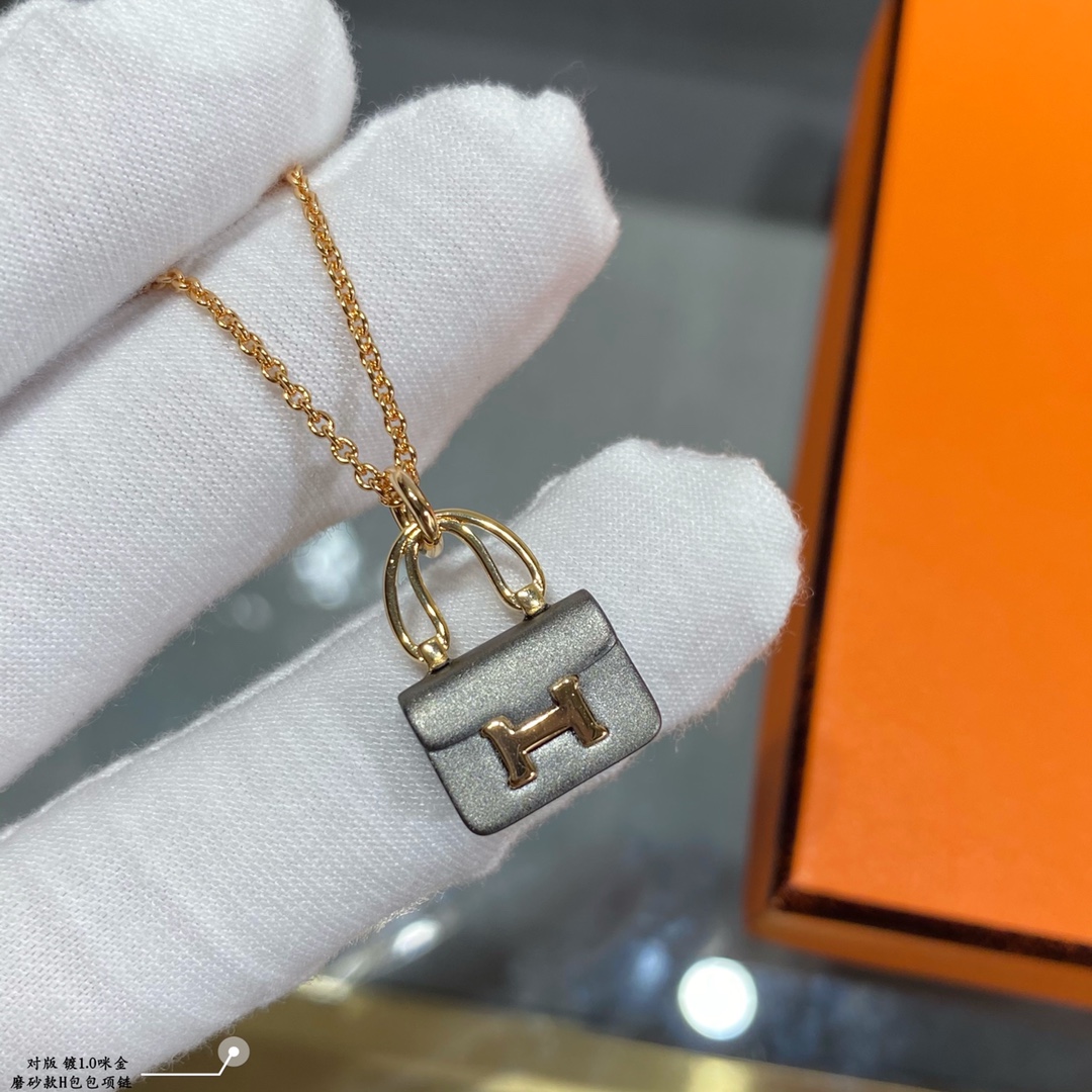 H**me5 Constance Amulets Pendant Necklace Gold Tone For Women