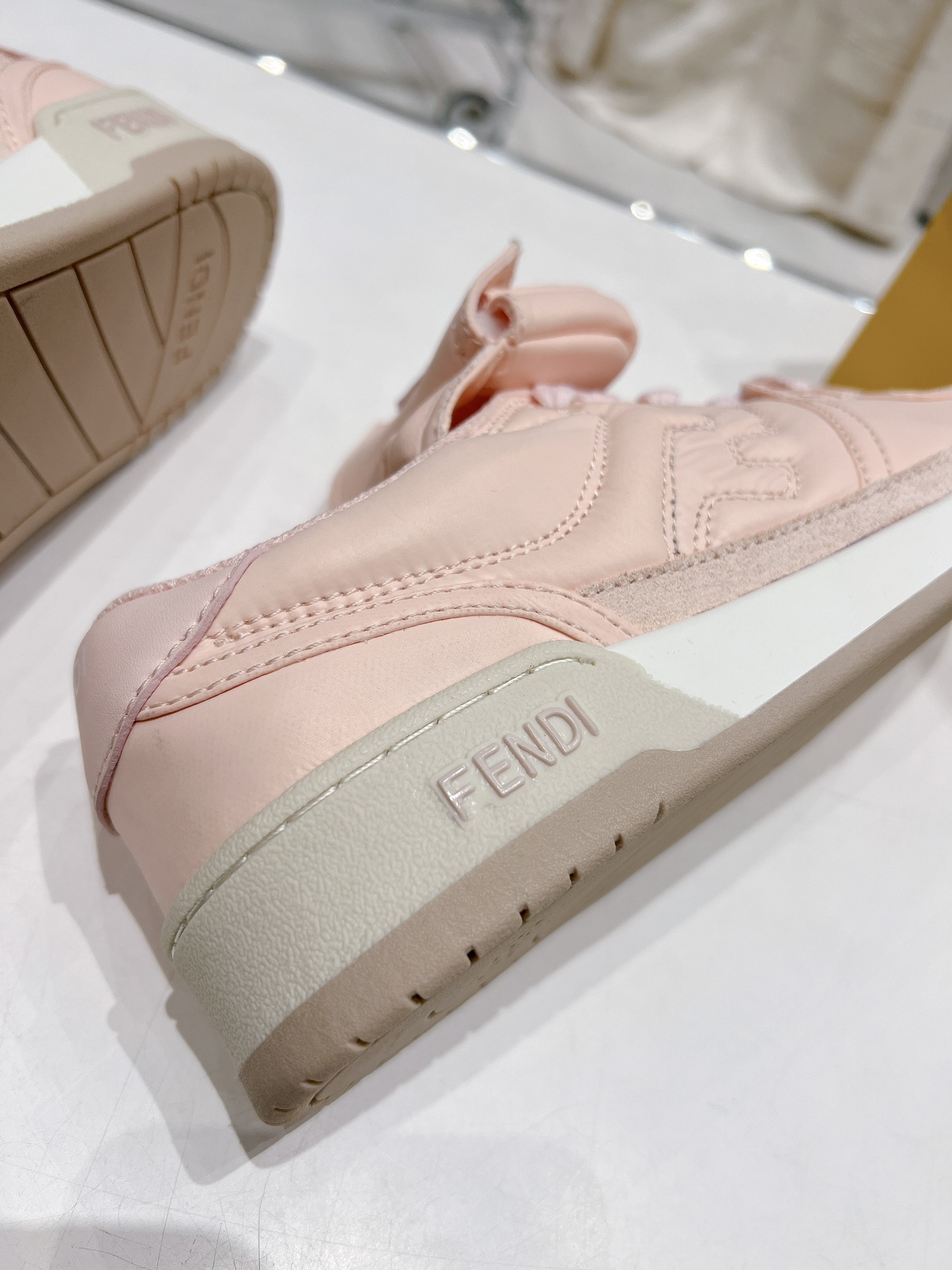 FD F**di Match Lace-Up Low-Top Sneakers Pink For Women