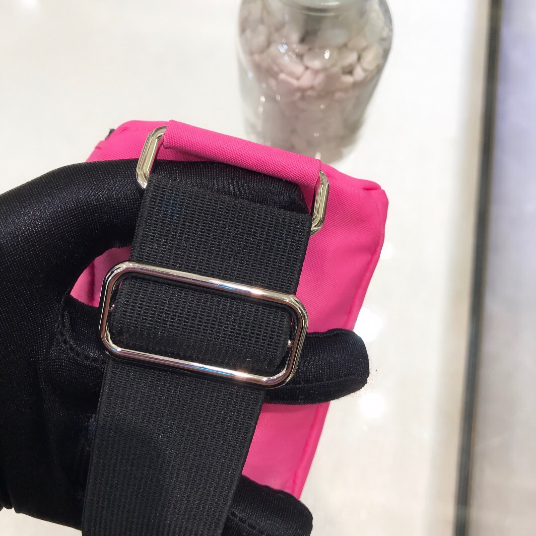 Pra*a Nylon Wristlet Clutch Bag Black/Pink/Red For Women 5.1 in/ 13 cm 2TT095_D02_F0002