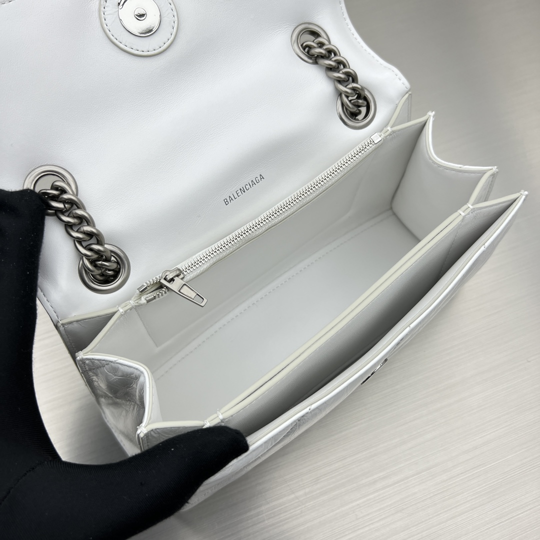 Ba1en*iaga Crush Small Chain Bag Black/Pink/Silver/White For Women‎ 9.8in/24.9cm 716351210J09001