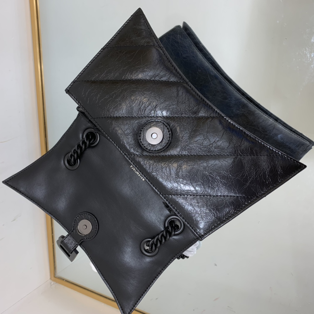 Ba1en*iaga Crush Small Chain Bag Black/Pink/Silver/White For Women‎ 9.8in/24.9cm