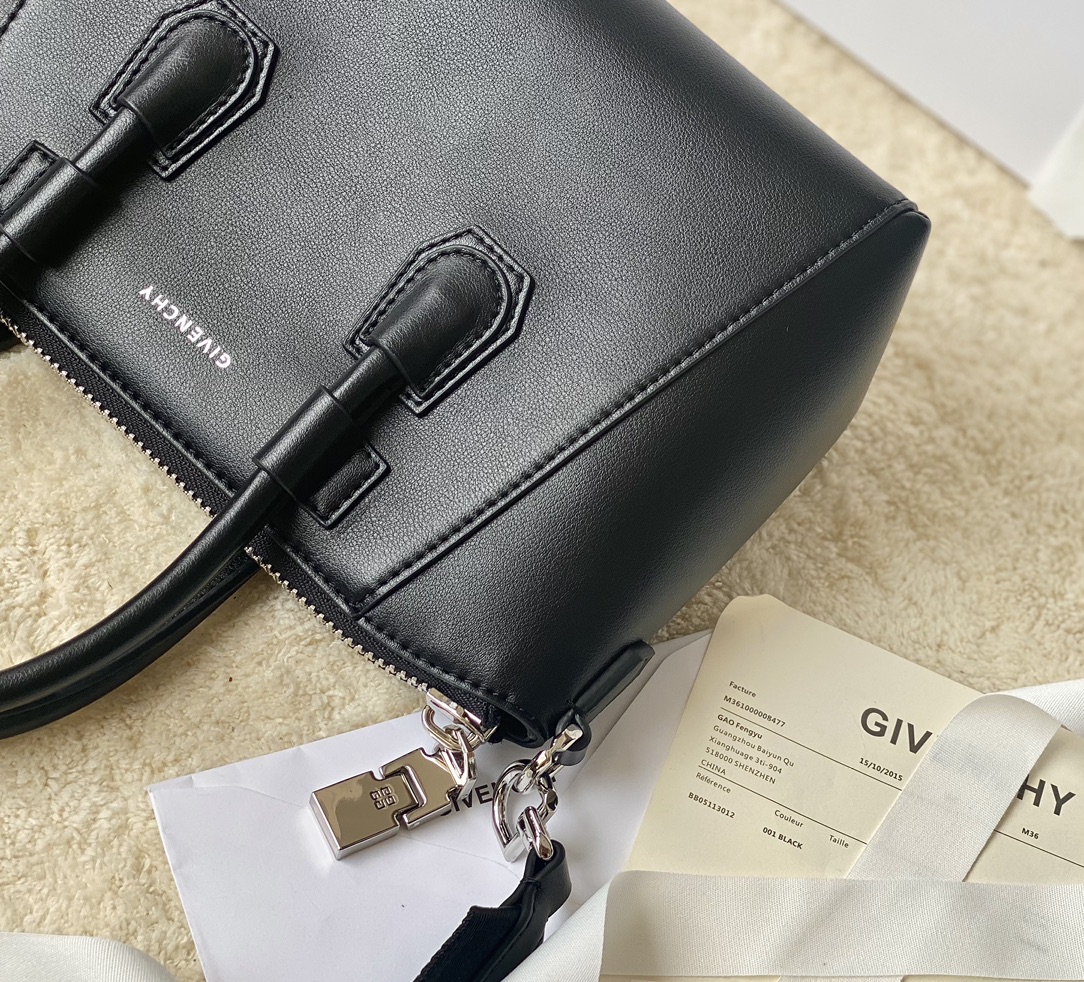Givenchy Mini Antigona Sport Bag Brown/Black/Beige For Women‎ 8.7in/22cm BB50NVB1HT-001