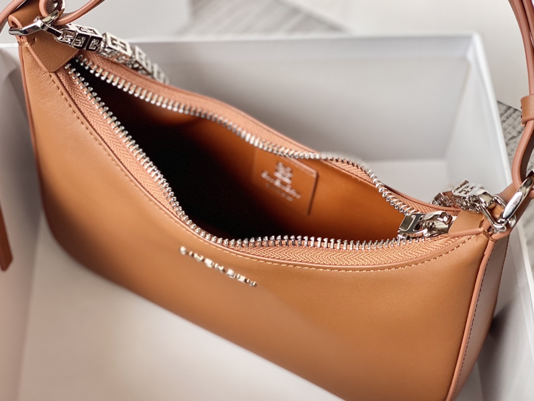 Givenchy Small Moon Cut Out Bag Black/Pink/Cream/Brown/Grey/Dark Grey For Women‎ 9.8in/25cm BB50LGB1A4-001