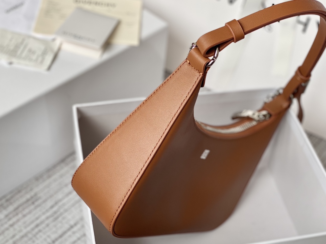 Givenchy Small Moon Cut Out Bag Black/Pink/Cream/Brown/Grey/Dark Grey For Women‎ 9.8in/25cm BB50LGB1A4-001