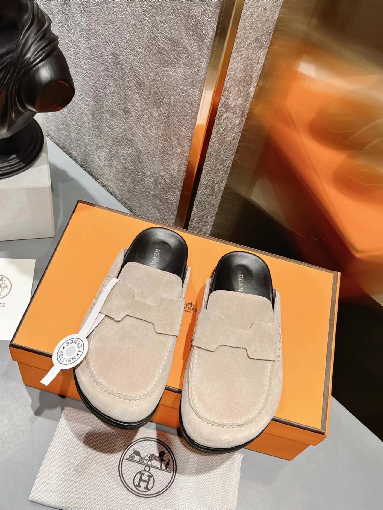 H**me5 Go Mule Beige For Women