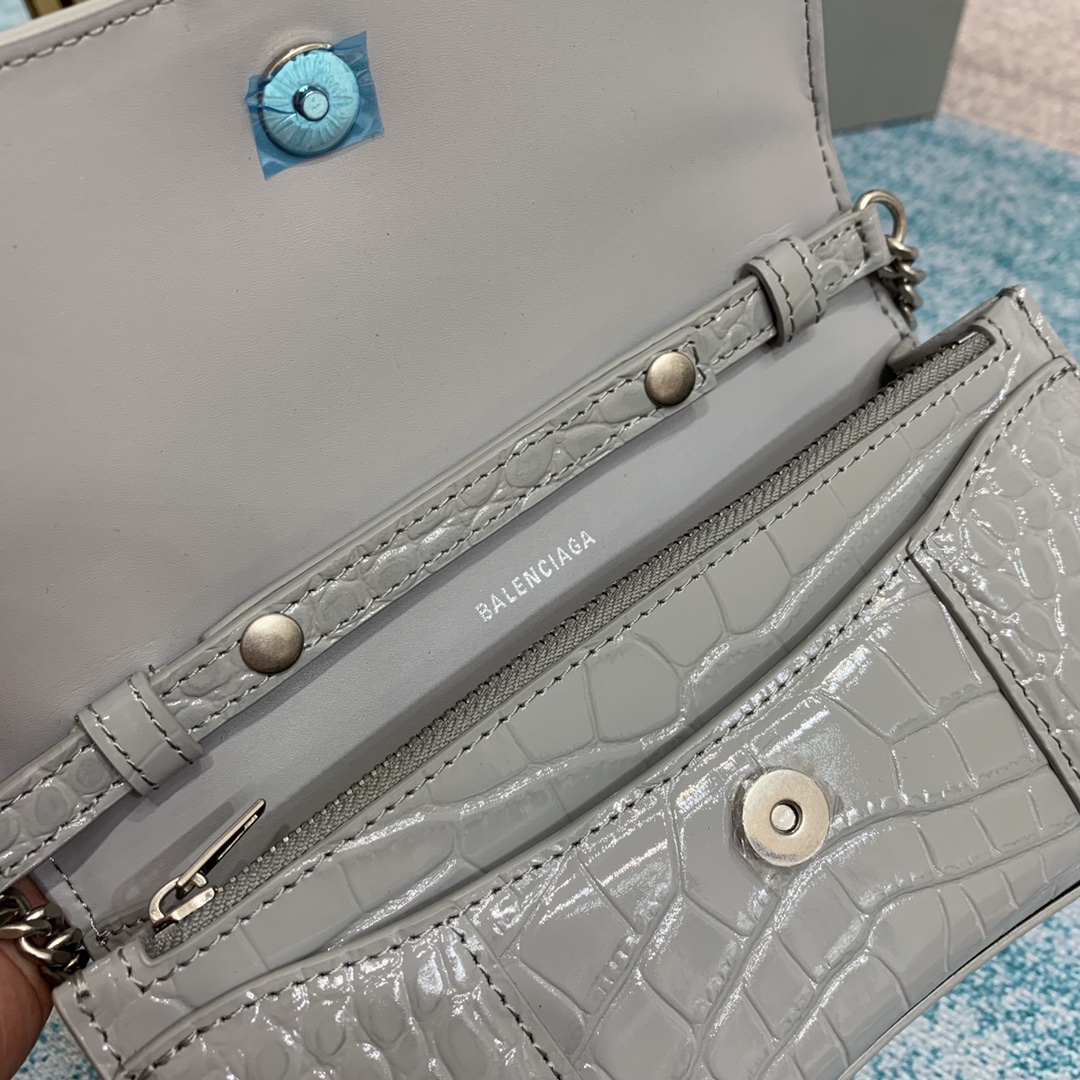 Ba1en*iaga Hourglass Wallet Silver/Grey/Gold/Green/Black For Women‎ 7.6in/19cm 6560502UDF71000