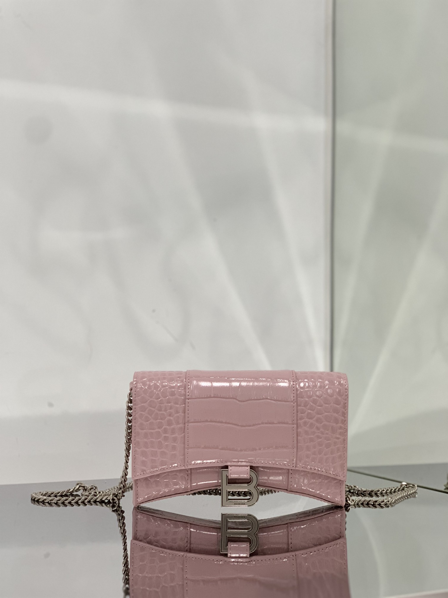 Ba1en*iaga Hourglass Wallet Pink/Burgundy/Dark Green/Black For Women‎ 7.6in/19cm 6560501LRGM6310