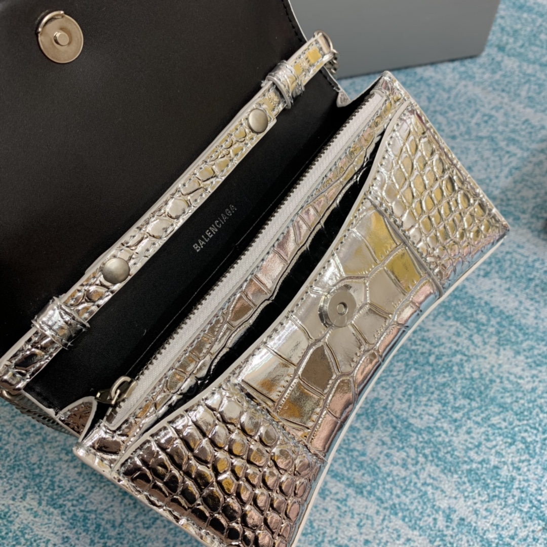 Ba1en*iaga Hourglass Wallet Silver/Grey/Gold/Green/Black For Women‎ 7.6in/19cm 6560502UDF71000