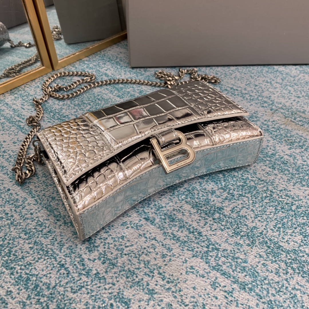 Ba1en*iaga Hourglass Wallet Silver/Grey/Gold/Green/Black For Women‎ 7.6in/19cm 6560502UDF71000