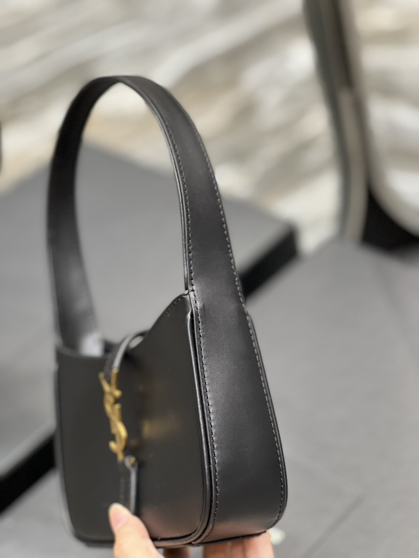Sa1nt Lau*nt Le 5 A 7 Mini Black/Brown For Women‎ 7.5in/19cm 7103182R20W1000