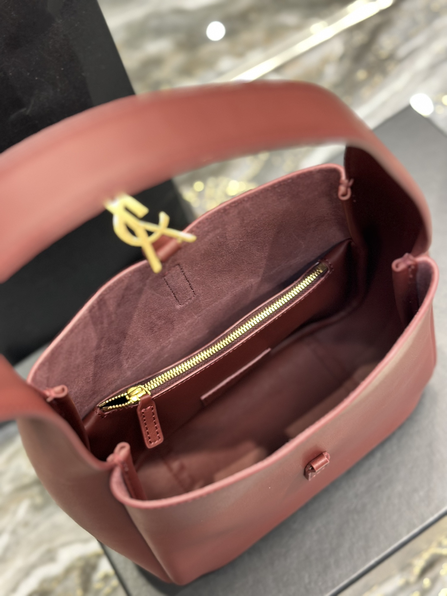Sa1nt Lau*nt Le 5 A 7 Soft Small Black/Yellow/Burgundy For Women‎ 9in/23cm 713938AAAUQ1000
