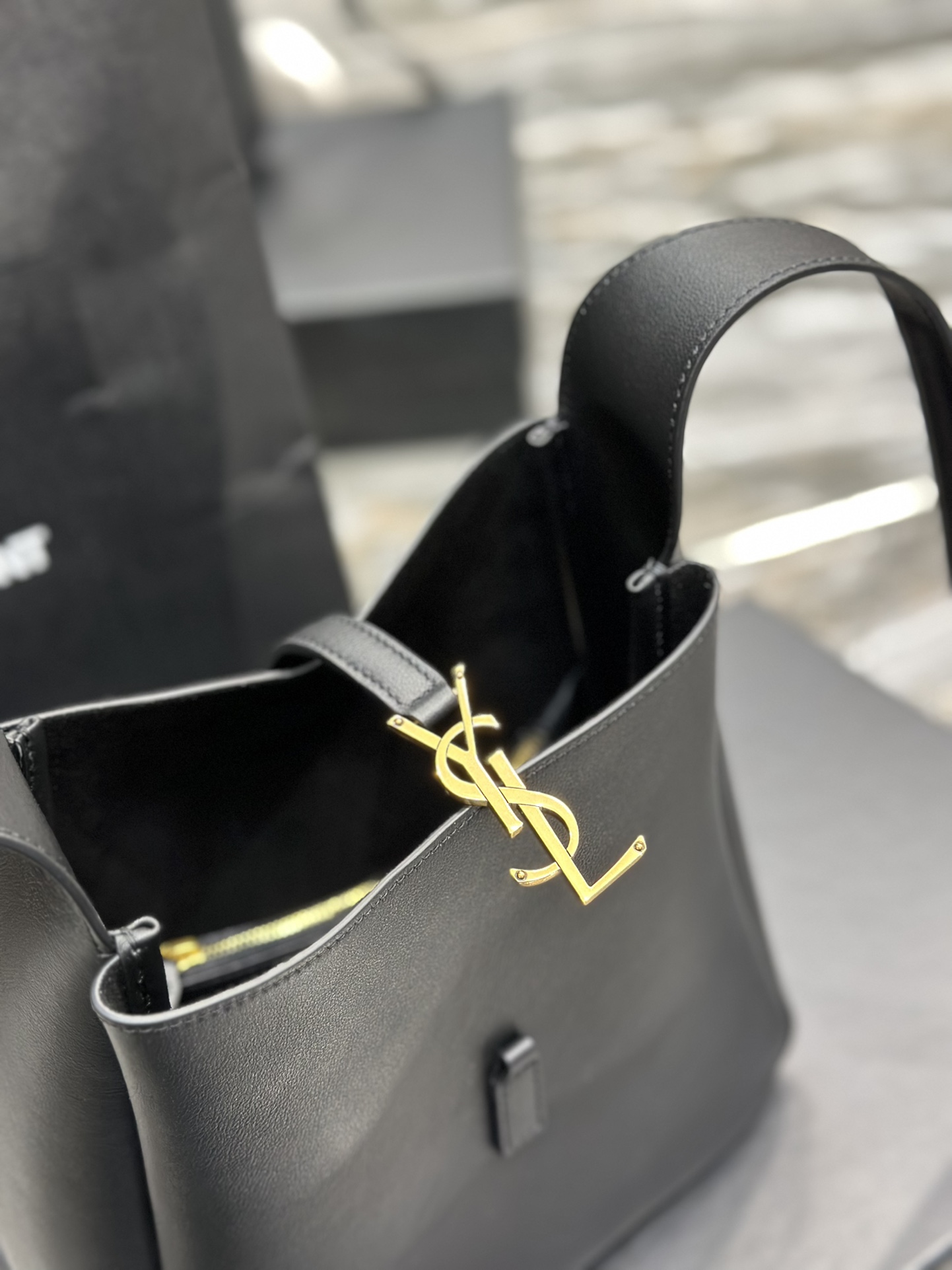 Sa1nt Lau*nt Le 5 A 7 Soft Small Black/Yellow/Burgundy For Women‎ 9in/23cm 713938AAAUQ1000