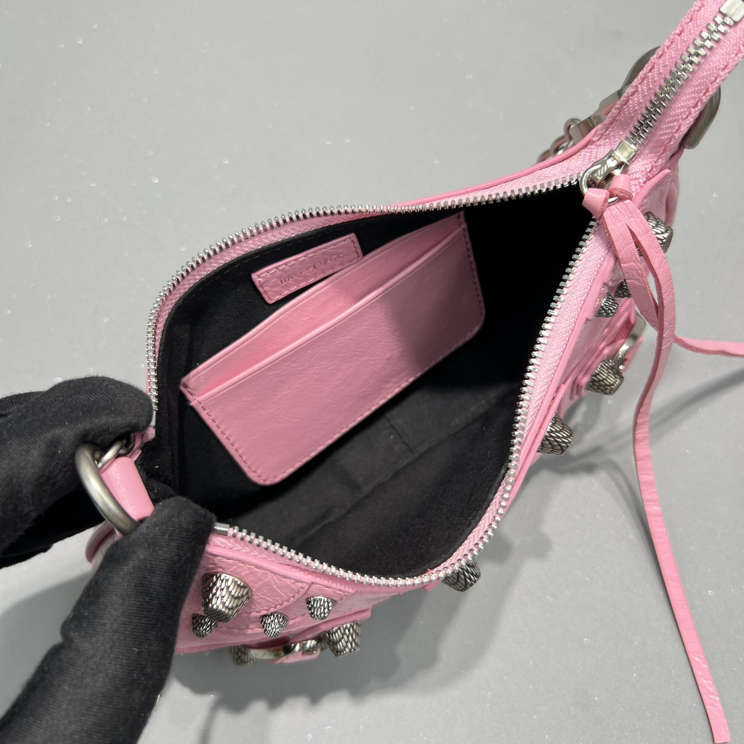 Ba1en*iaga Le Cagole Mini Bag Black/White/Pink For Women‎ 8.2in/20.8cm 6958141VG9Y1000