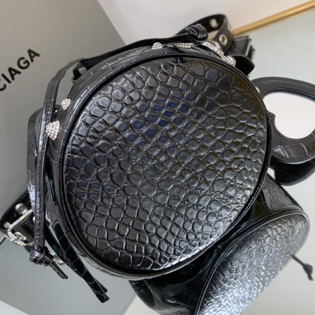 Ba1en*iaga Le Cagole XS Bucket Bag Black For Women‎ 7.8in/19.8cm