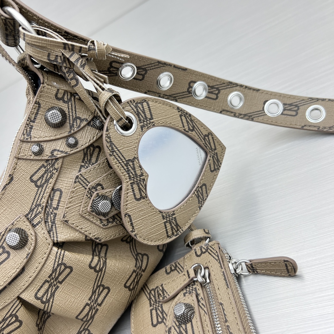 Ba1en*iaga Le Cagole XS Shoulder Bag Blue/Caramel For Women‎ 10.2in/25.9cm