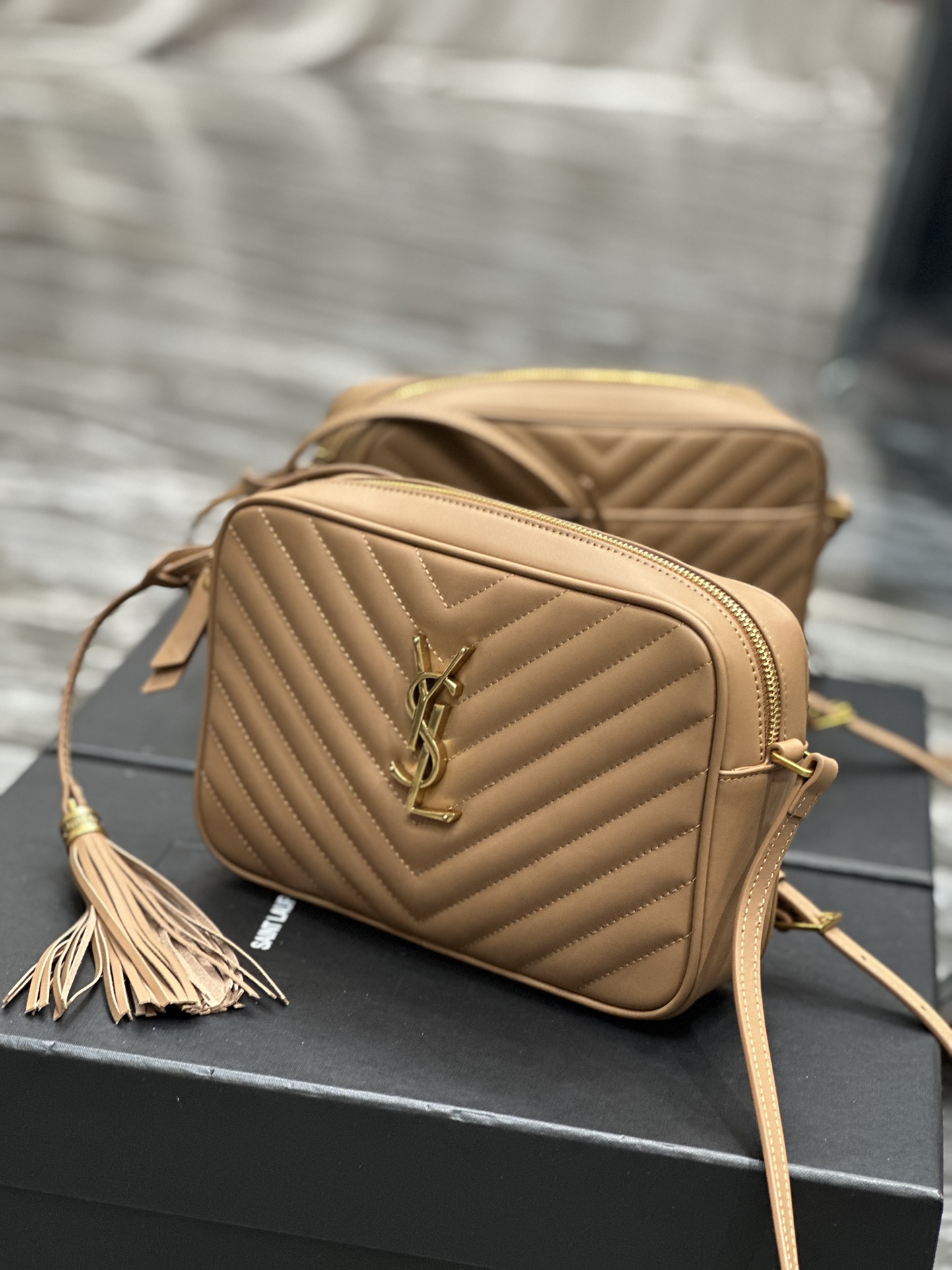 Sa1nt Lau*nt Lou Camera Bag Brown For Women‎ 9in/23cm
