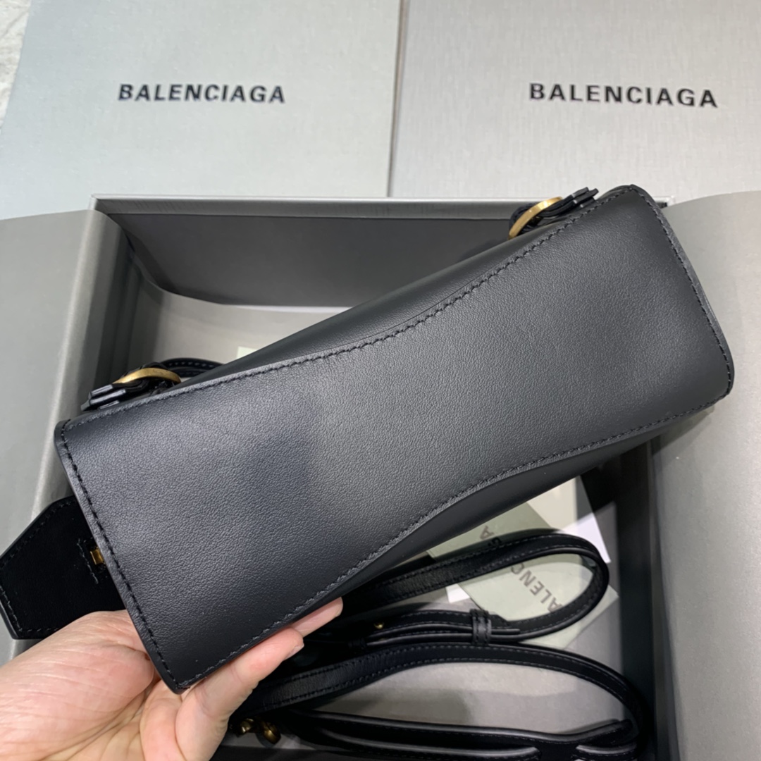 Ba1en*iaga Neo Classic Mini Handbag Black/White For Women‎ 8.6in/21.8cm