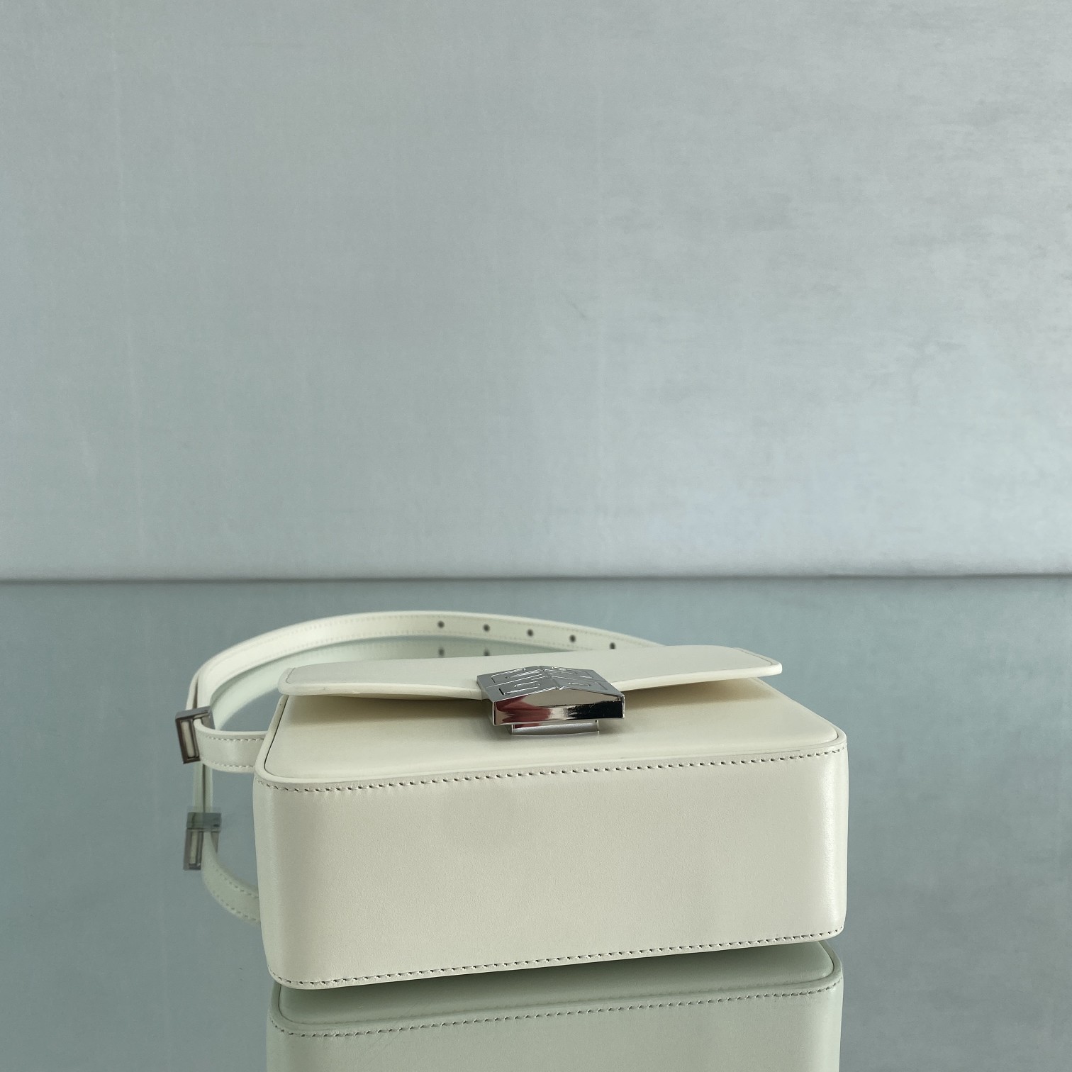 Givenchy Small 4G Bag Black/White/Pink For Women‎ 6.5in/16.5cm