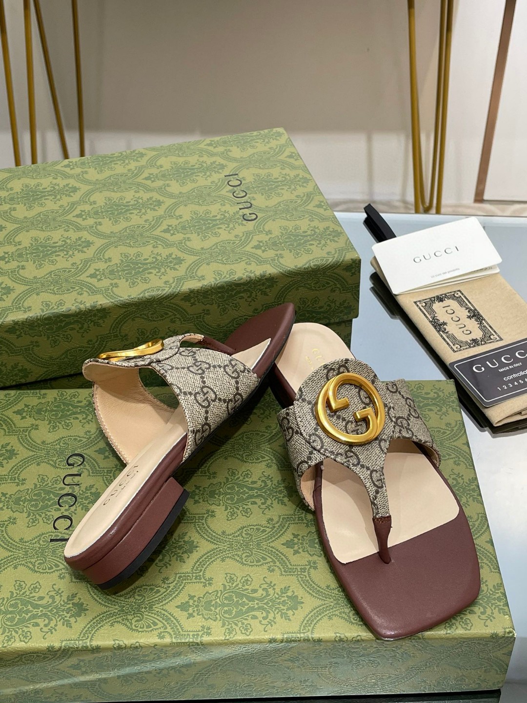 Gvc*1 Blondie Thong Sandal In Monogram Brown For Women ‎‎