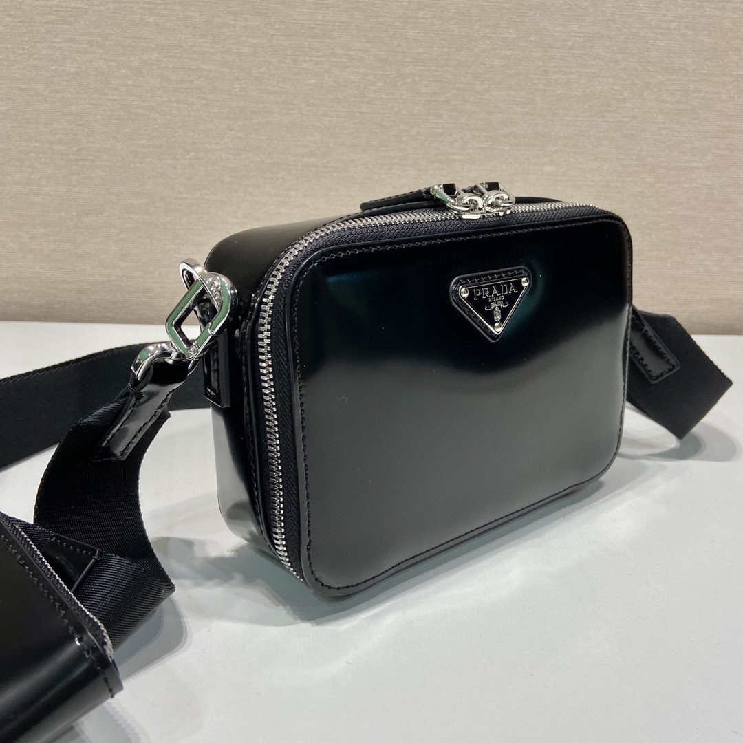 Pra*a Small Pra*a Brique Bag Black For Women 7.4 in / 19 cm 2VH070_ZO6_F0002_V_ZMI