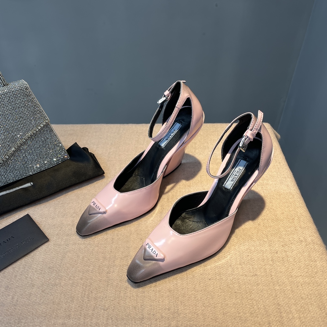 Pra*a Brushed Pumps Light Pink For Women 3.7 in/ 9.5cm 1I982M_055_F0E18_F_A095