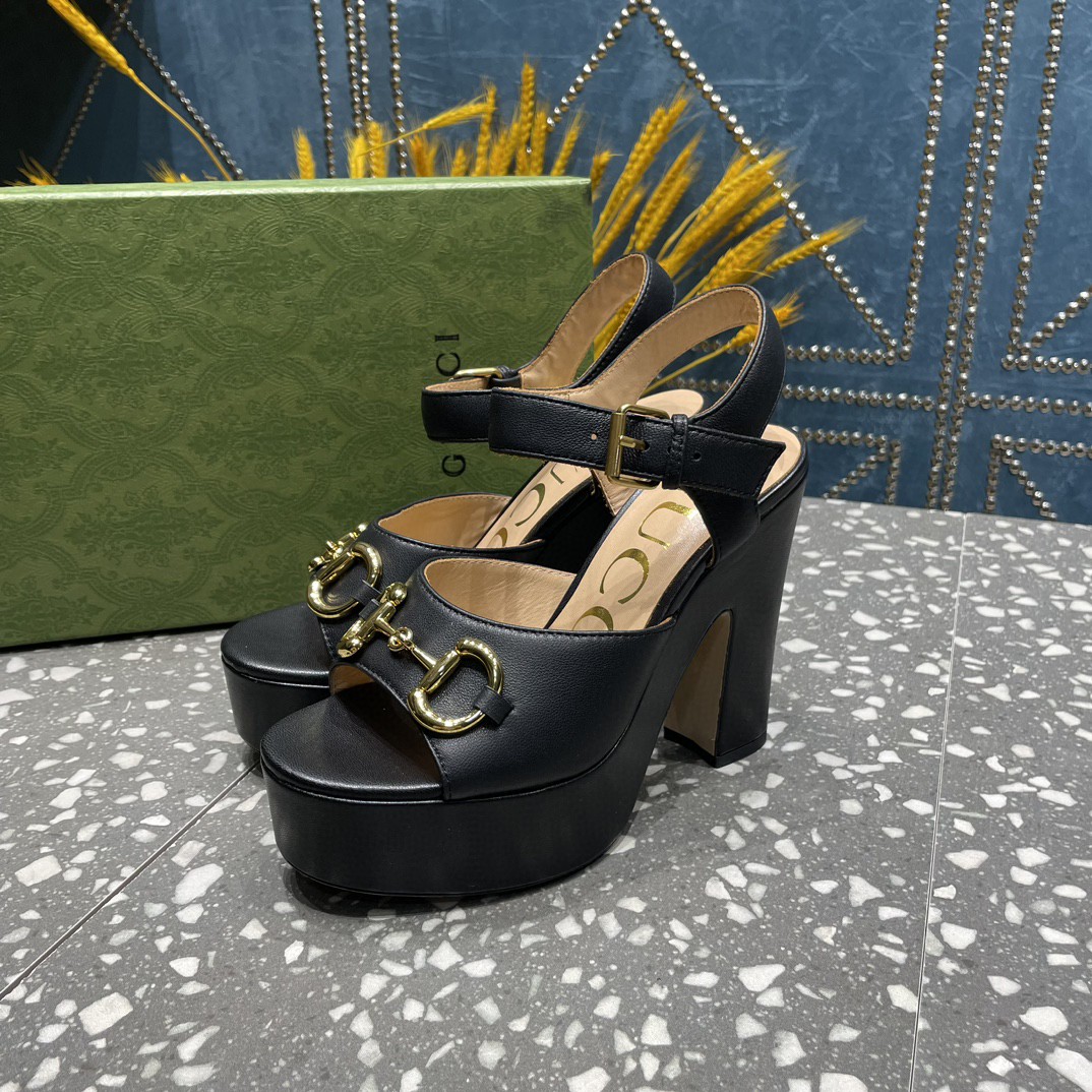 Gvc*1 Platform Sandal With Horsebit Black For Women 674776 BKO00 1000