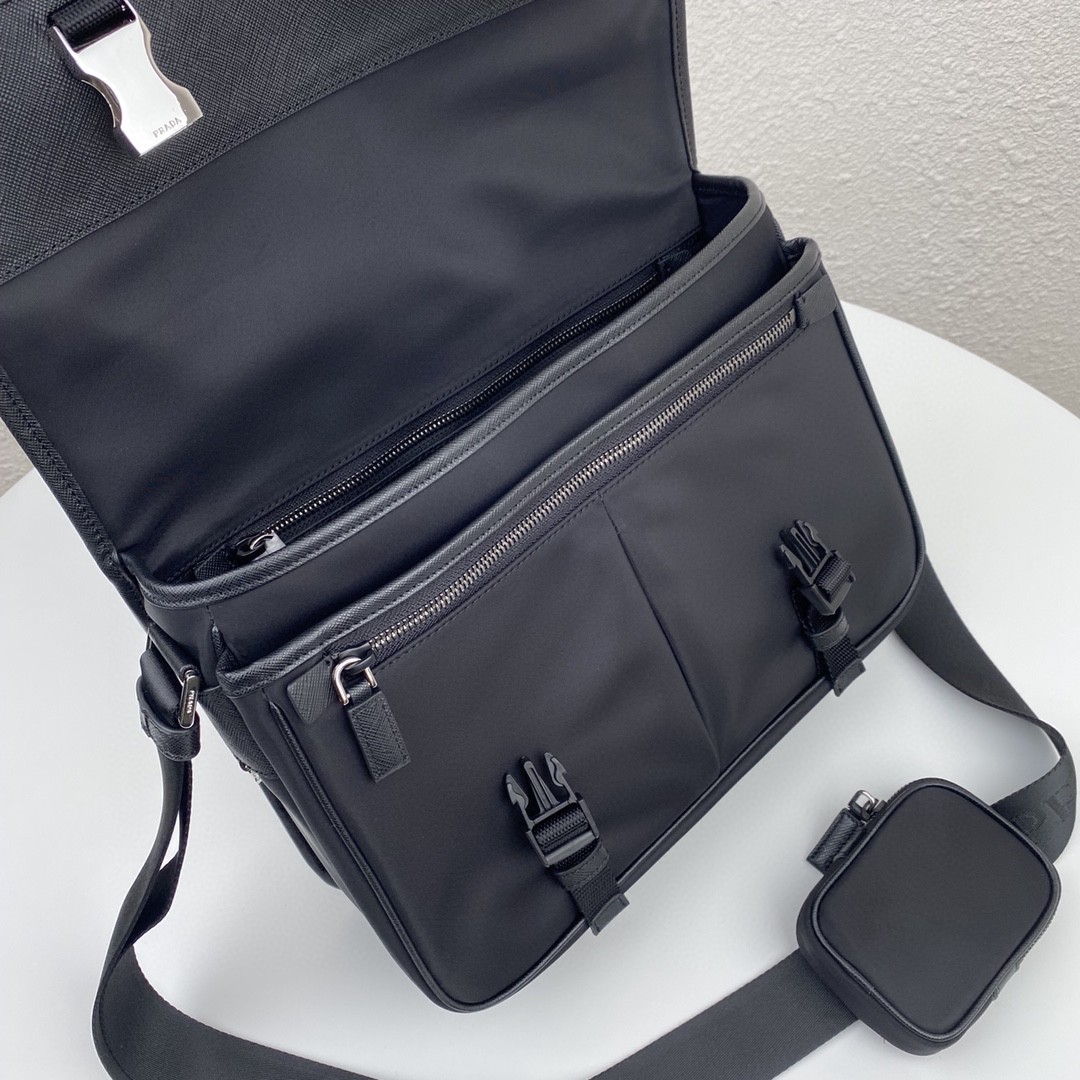 Pra*a Saffiano Shoulder Bag Black For Women 12.6 in / 32 cm