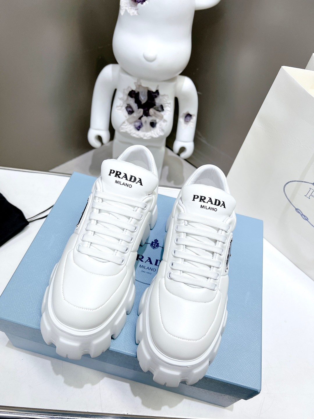 Pra*a Soft Padded Nappa Lace-Up Shoes White For Women 2.1 in/ 5.5 cm 1E119N_2DL8_F0009_F_055