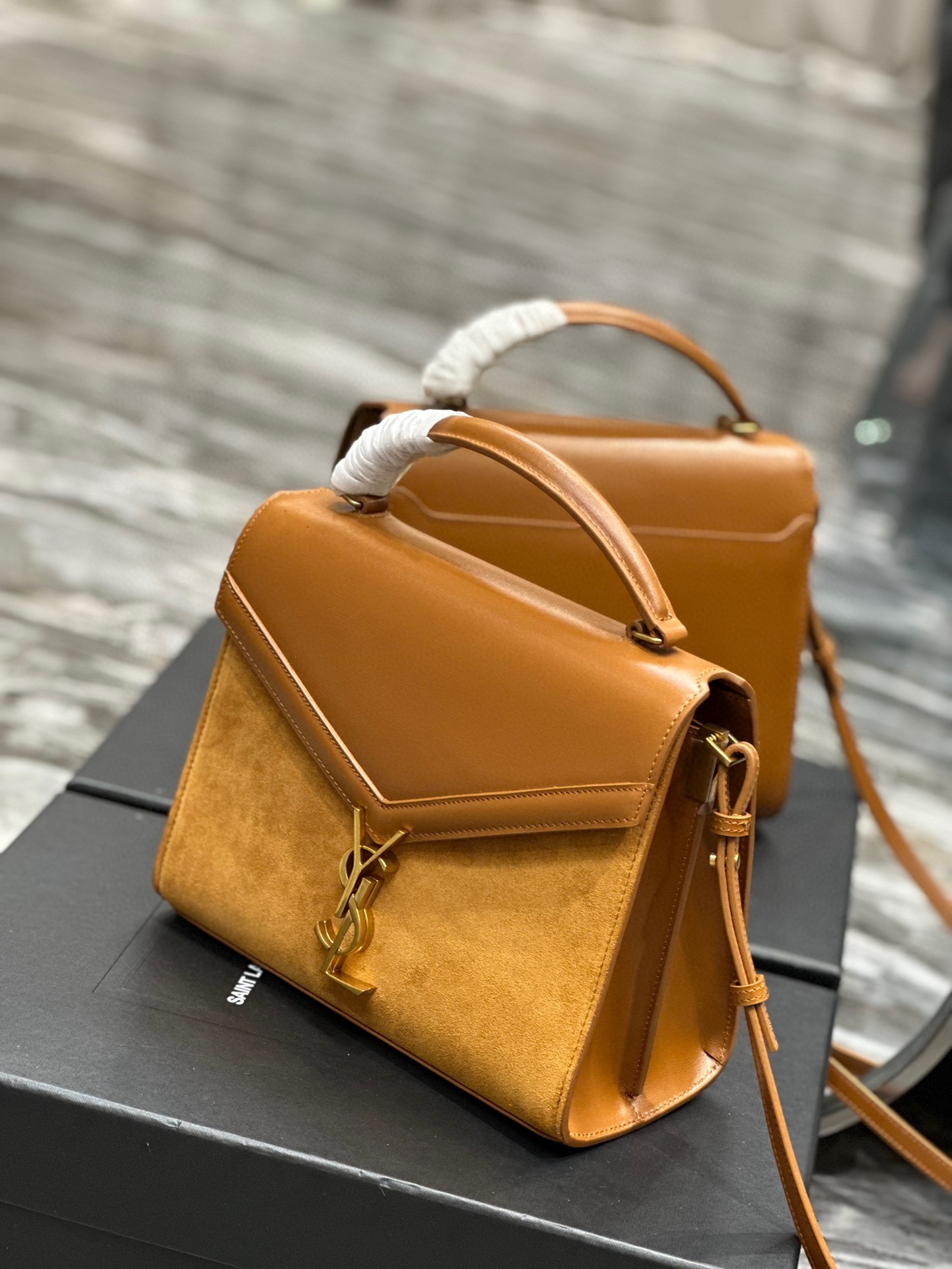 Sa1nt Lau*nt Cassandra Medium Top Handle Bag Black/White/Burgundy/Grey/Brown For Women‎ 9.6in/24.5cm