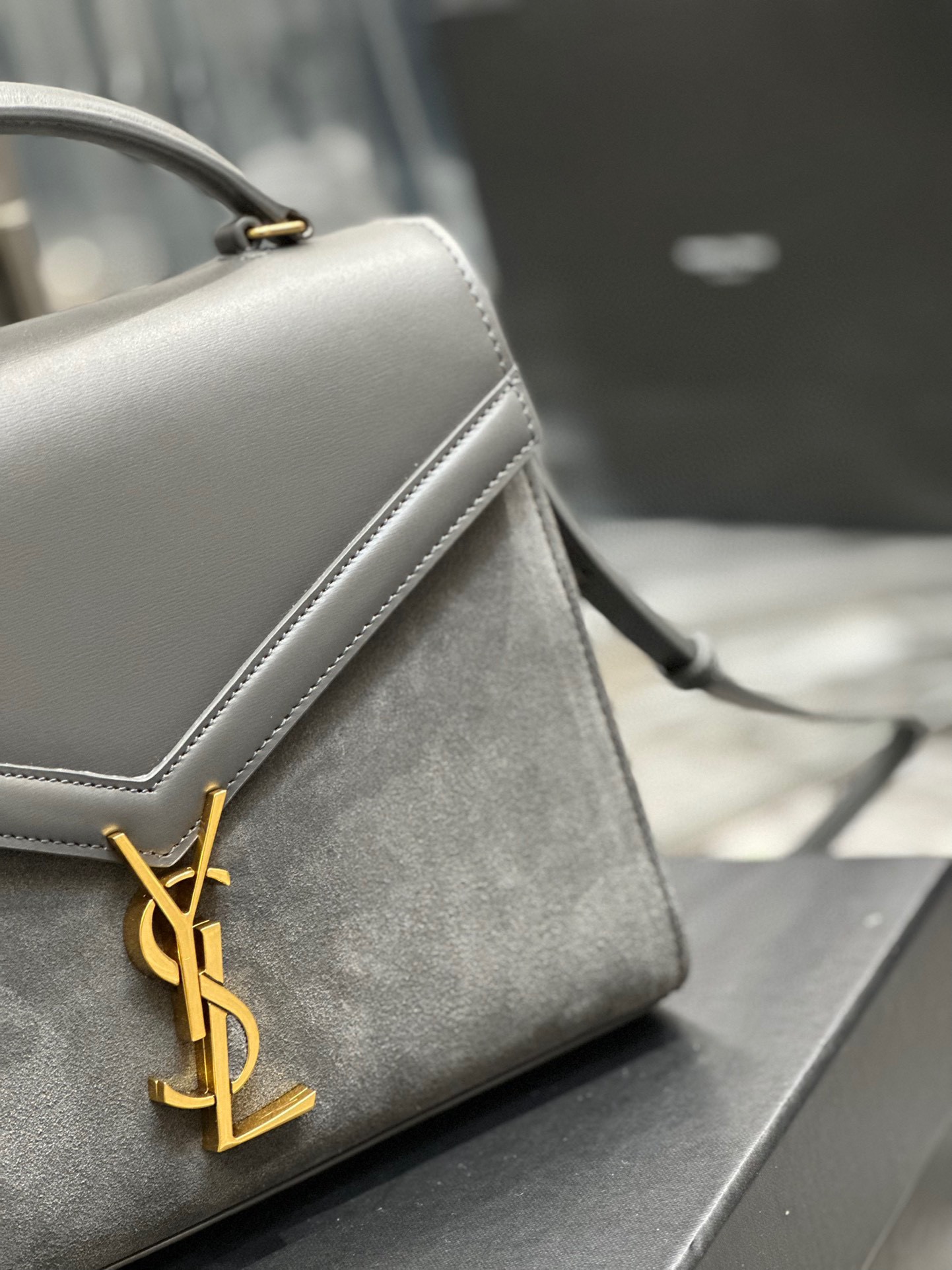 Sa1nt Lau*nt Cassandra Medium Top Handle Bag Black/White/Burgundy/Grey/Brown For Women‎ 9.6in/24.5cm
