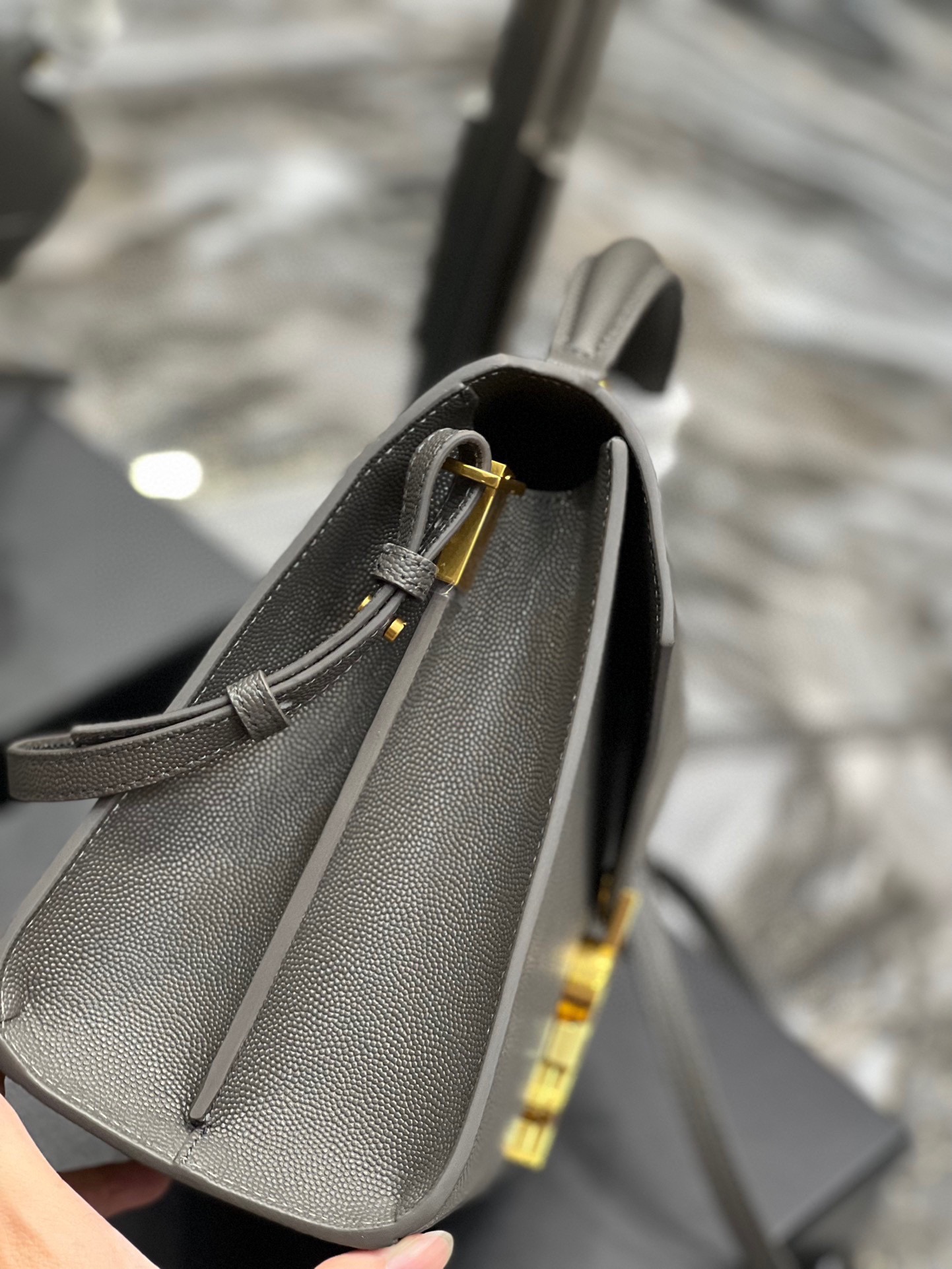 Sa1nt Lau*nt Cassandra Medium Top Handle Bag Black/Burgundy/Green/Grey/Light Yellow For Women‎ 9.6in/24.5cm 6239310SX0W2045