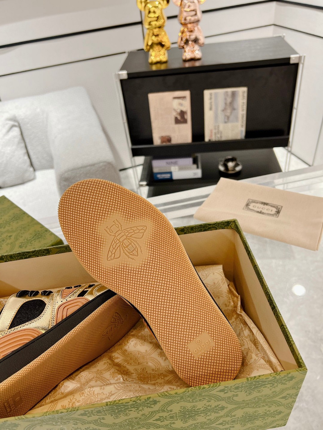 Gvc*1 Basket Sneaker Gold For Men