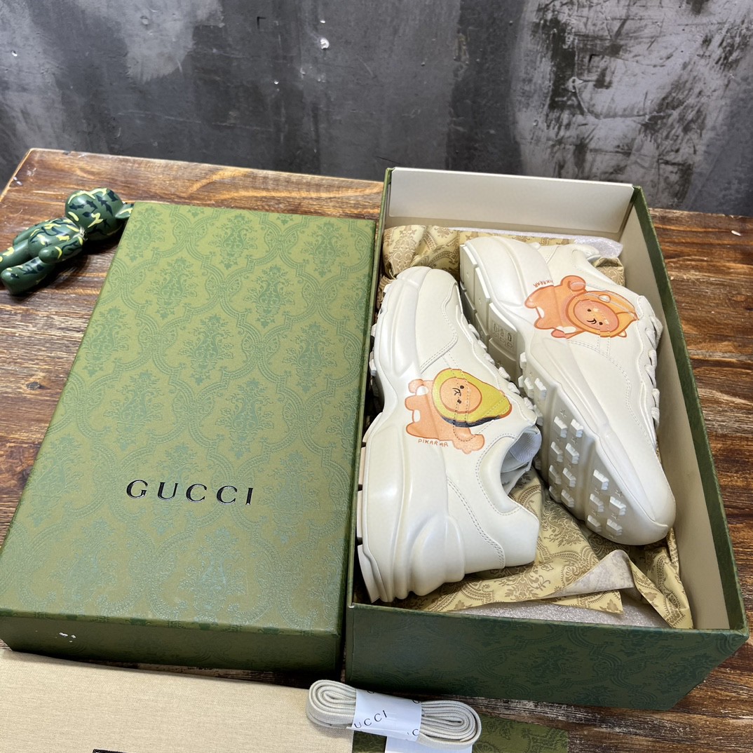 Gvc*1 Rhyton Sneaker With Animal Print White For Men 737521 DRW00 9522