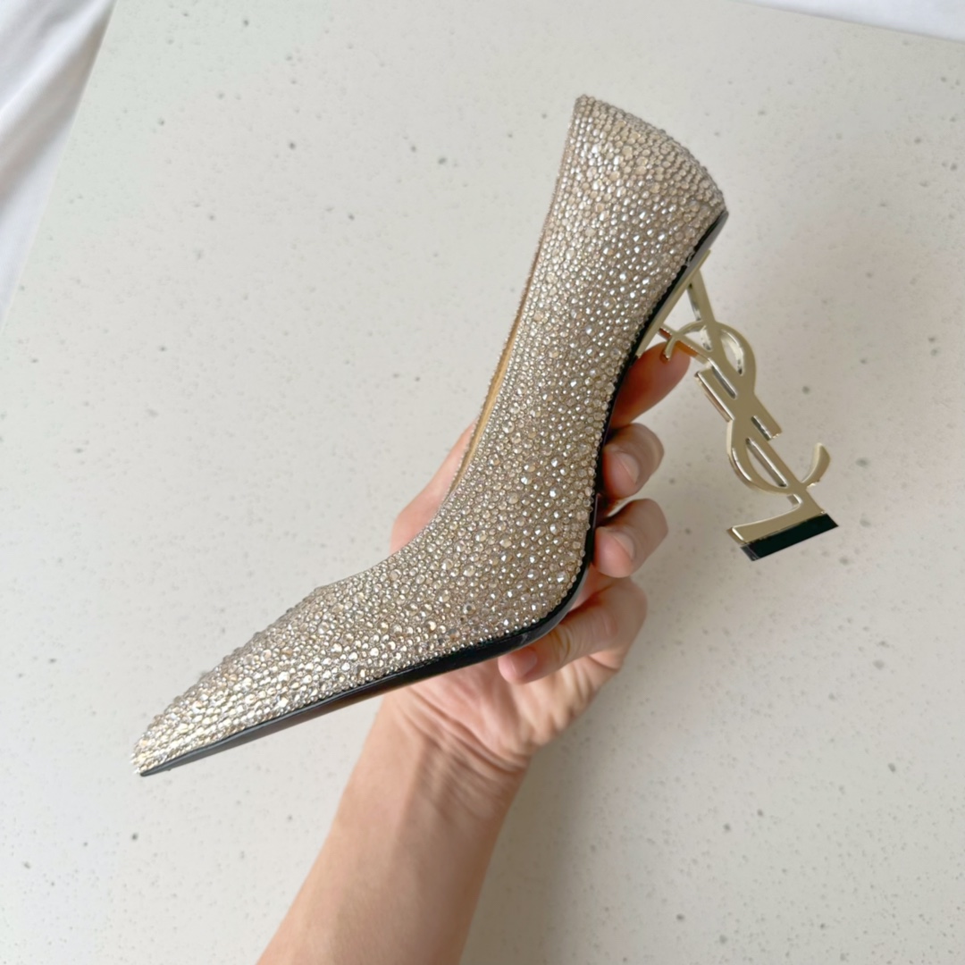 Sa1nt Lau*nt Opyum Pumps In Rhinestones Gold For Women