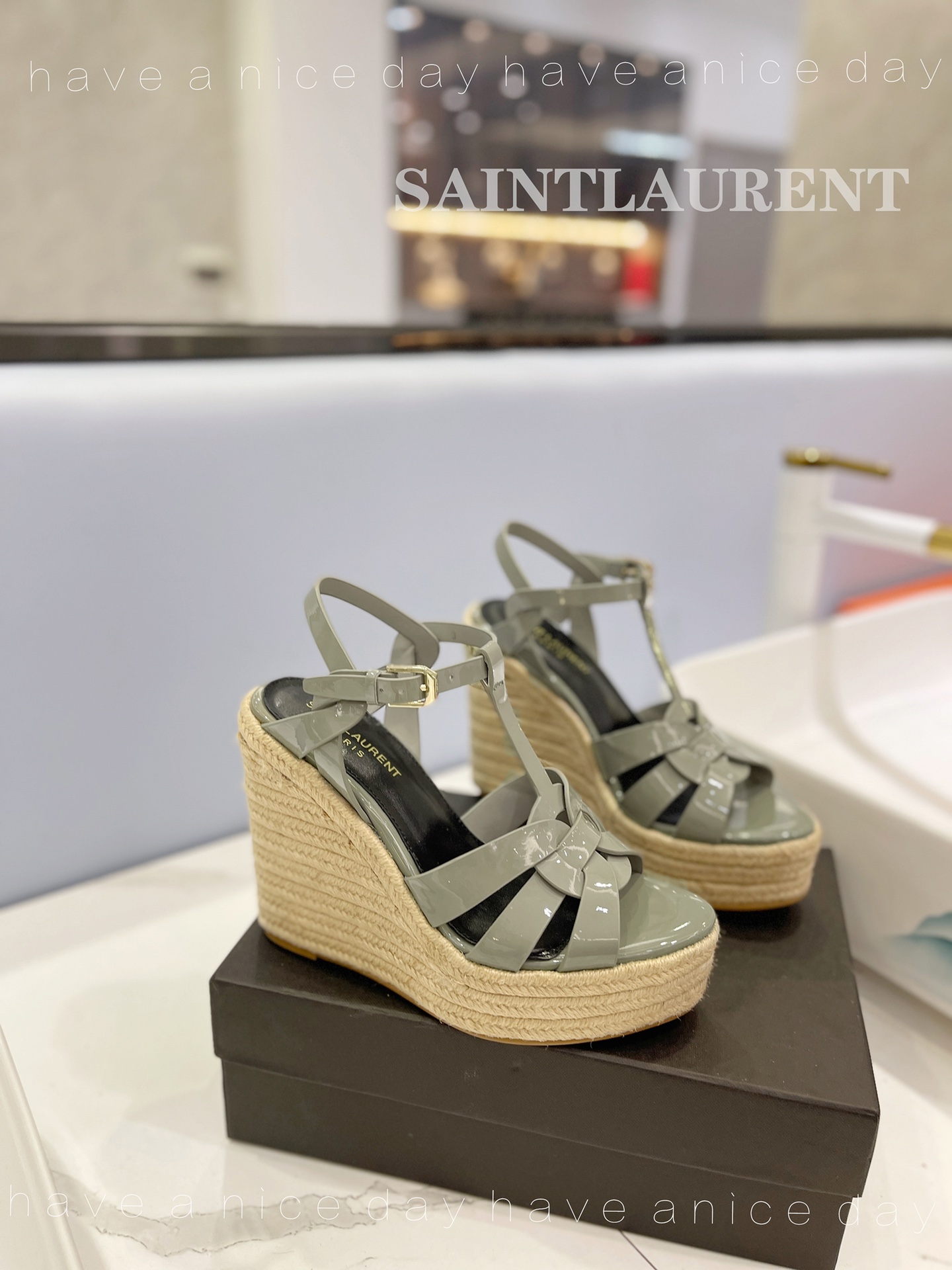 Sa1nt Lau*nt Tribute Espadrilles In Patent Green Khaki For Women
