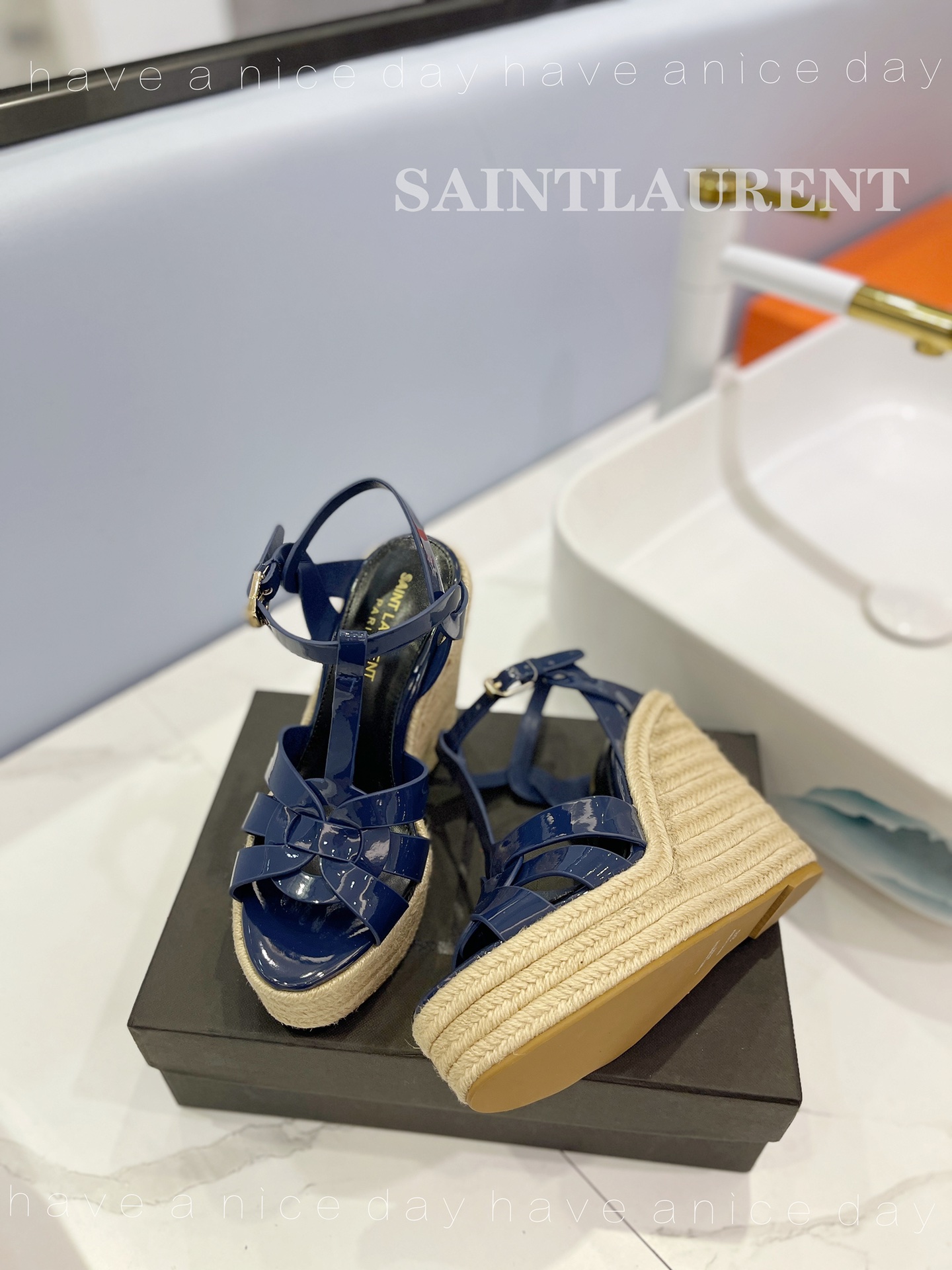 Sa1nt Lau*nt Tribute Espadrilles In Patent Navy Blue For Women