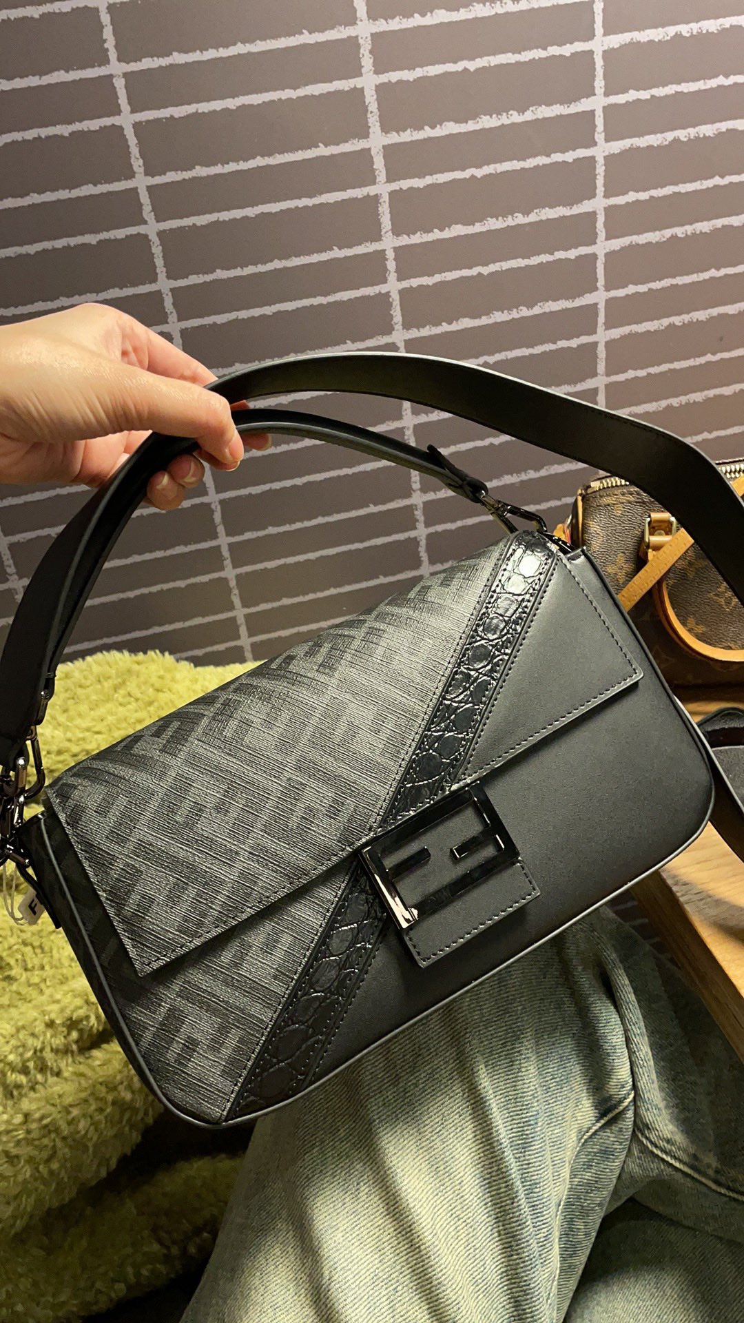 F**di Baguette FF Fabric And Exotic Bag Black For Women 10.5 in/27cm 7VA572ALWIF1DYM