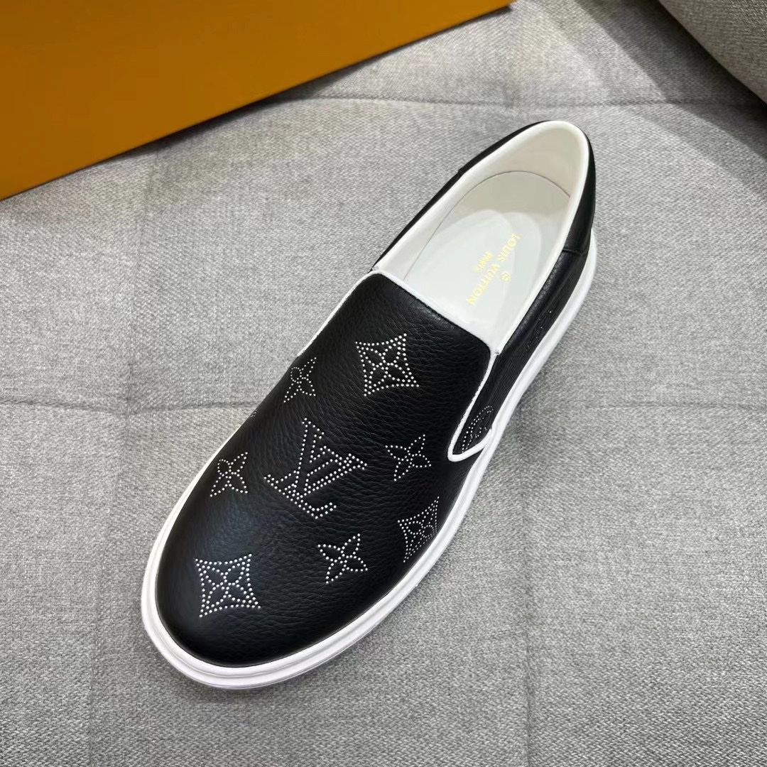 L0vis Vvtt0n Beverly Hills Sneaker Black For Men