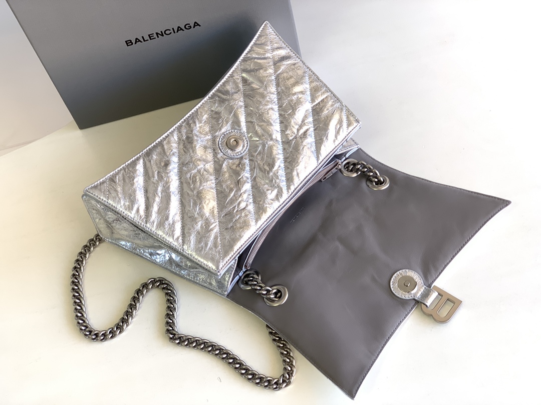 Ba1en*iaga Crush Medium Chain Bag Metallized Quilted In Sliver Tone For Women 12.2in/31cm 716351210IW8110