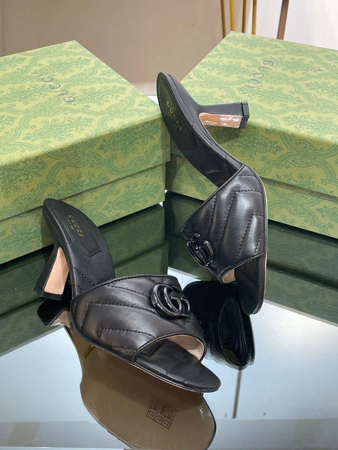 Gvc*1 Double G Slide Sandal Black For Women