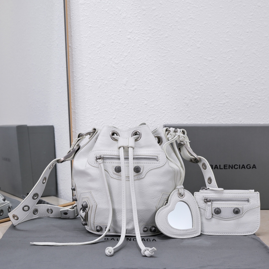 Ba1en*iaga Le Cagole Xs Bucket Bag White/Black/Light Black/Grey/Light Grey For Women 7.8in/20 cm 7024311VG9Y9104