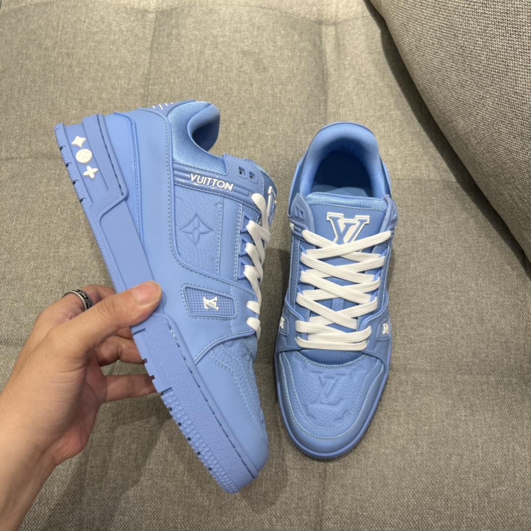 L0vis Vvtt0n LV Trainer Sneaker Blue For Men 1AARFU