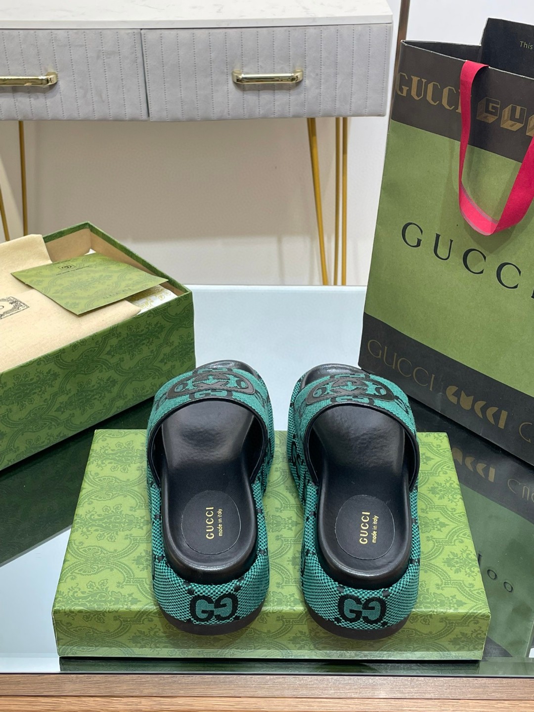 Gvc*1 Platform Slide Sandal Green For Women ‎