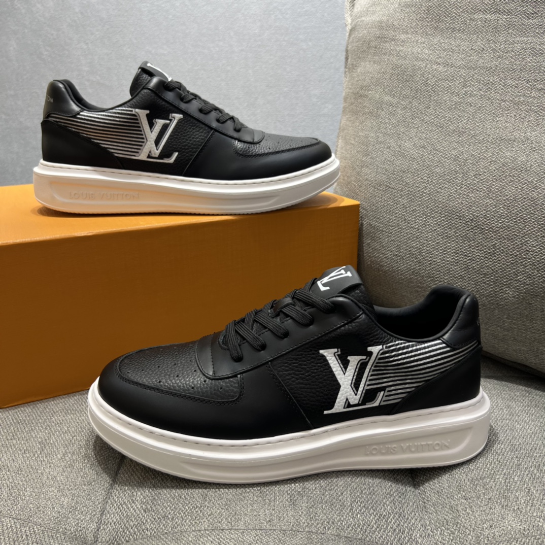 L0vis Vvtt0n LV Rivoli Sneaker Check Black For Men