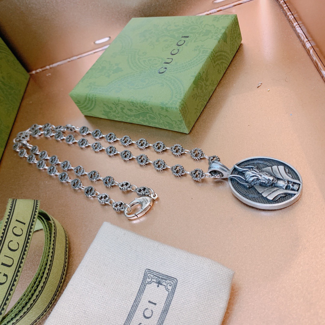Gvc*1 Anubis Deity Necklace Silver Tone For Women