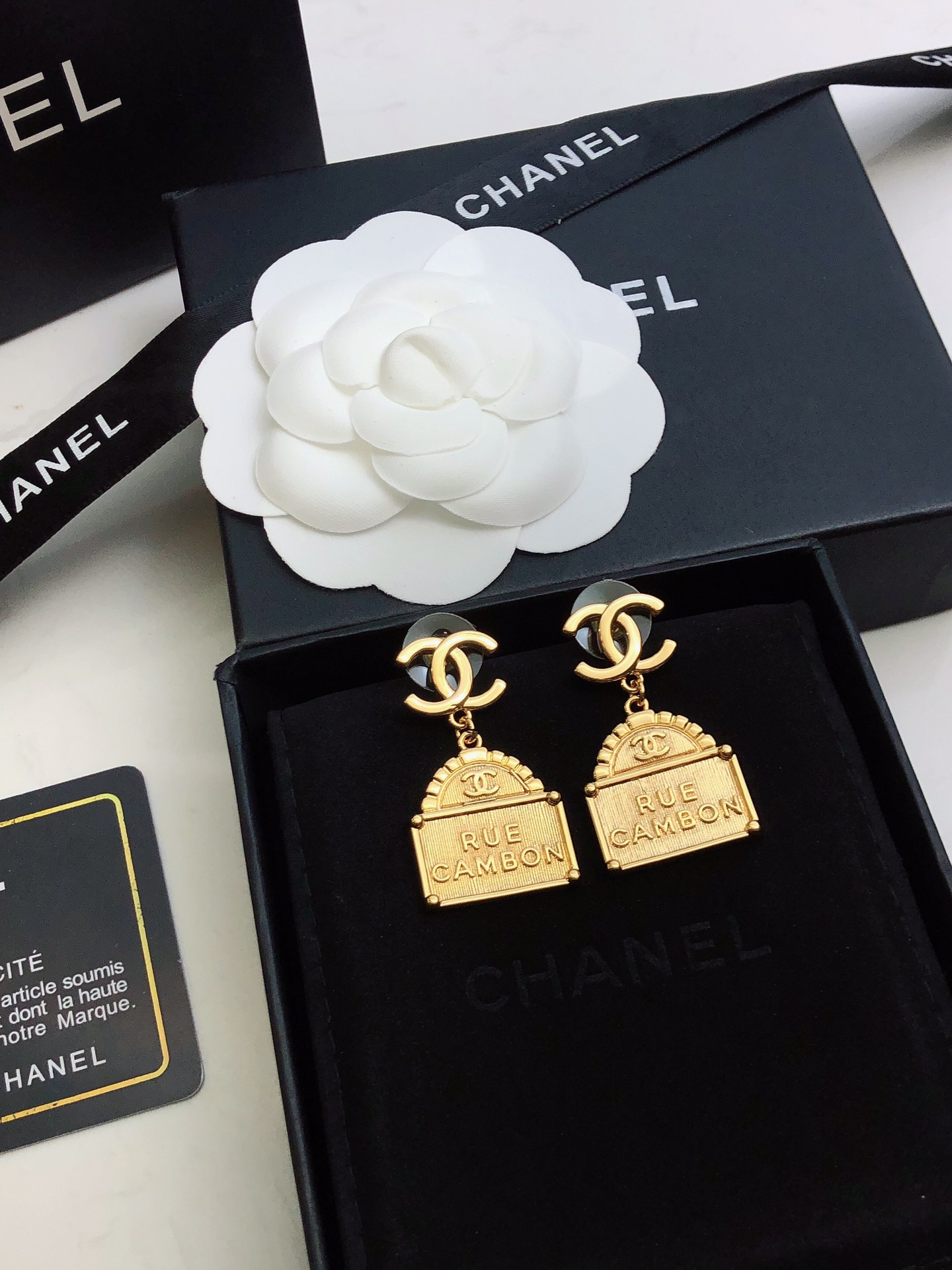 Ch**el Bag Shape Earrings Gold For Women
