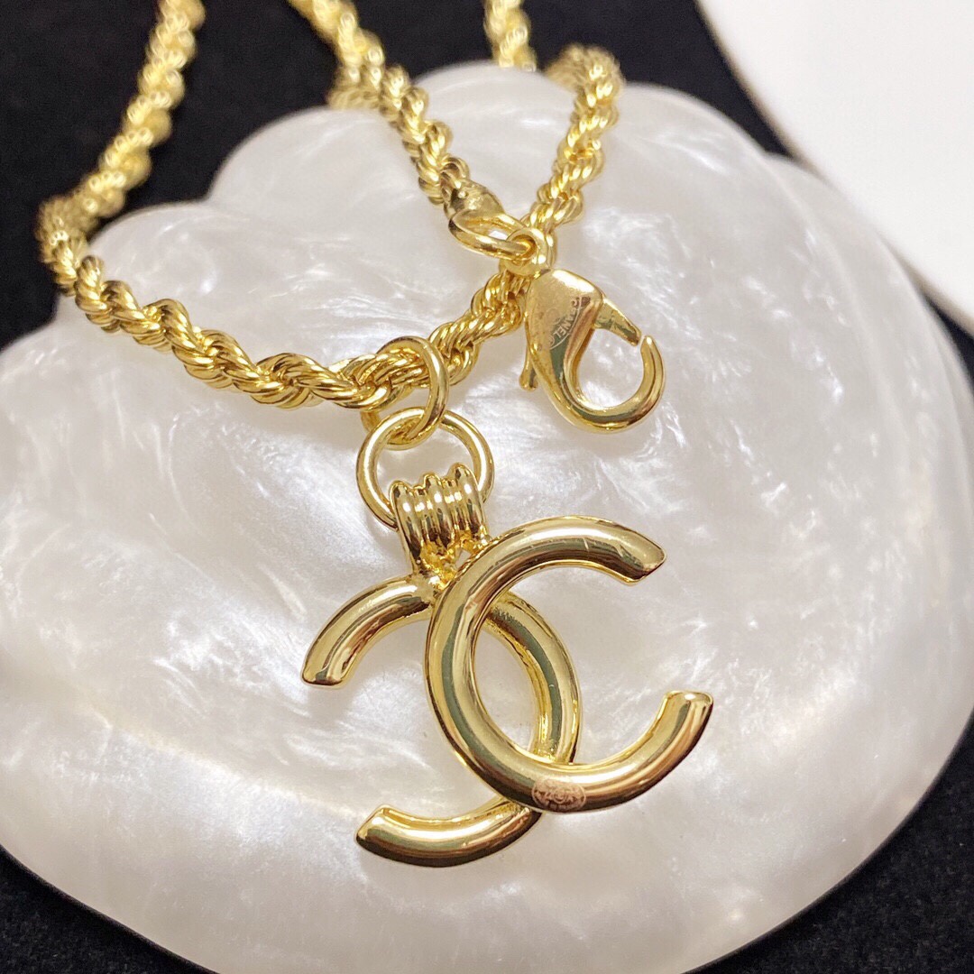 Ch**el CC Necklace Gold For Women