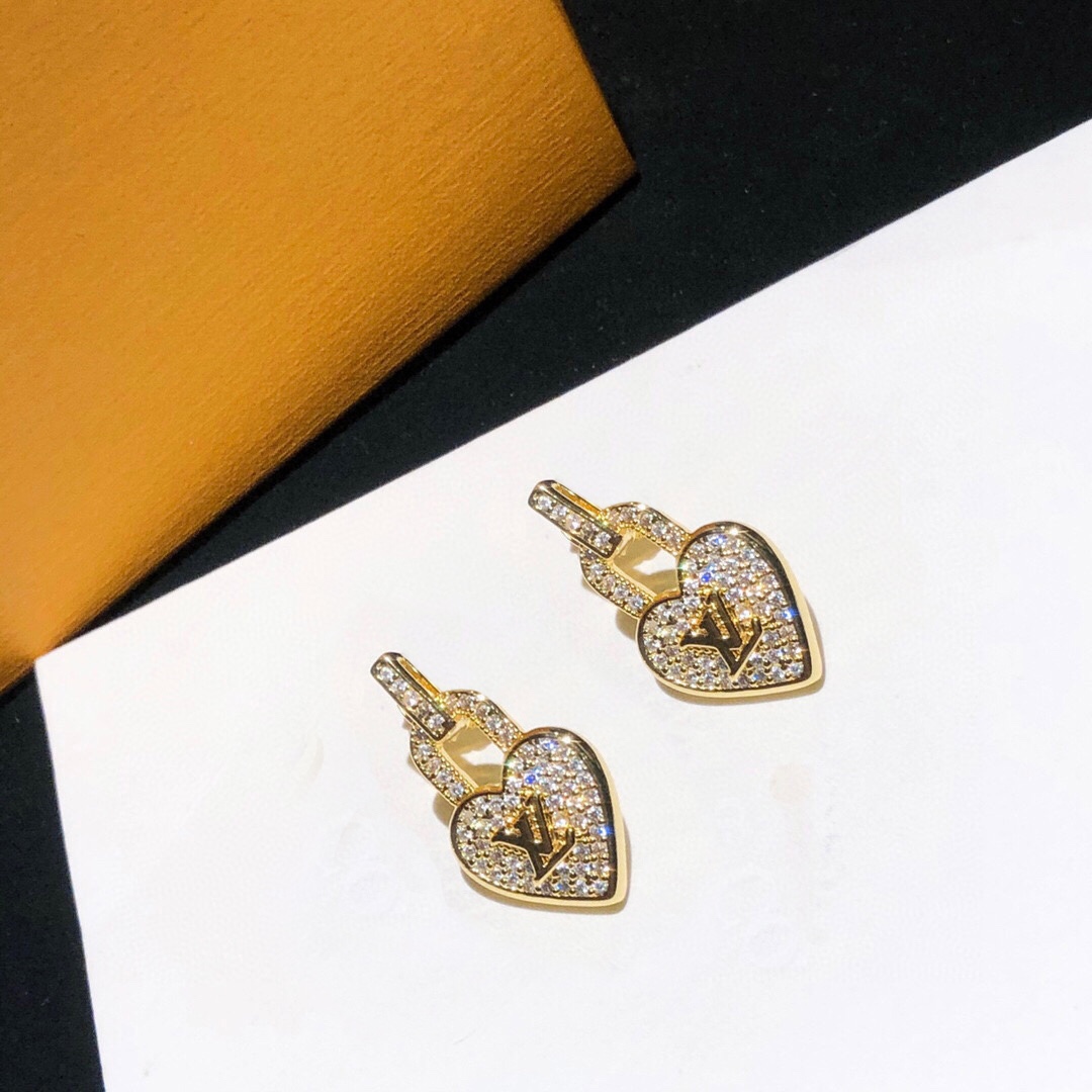 L0vis Vvtt0n Dangling Heart Earrings Gold Tone For Women